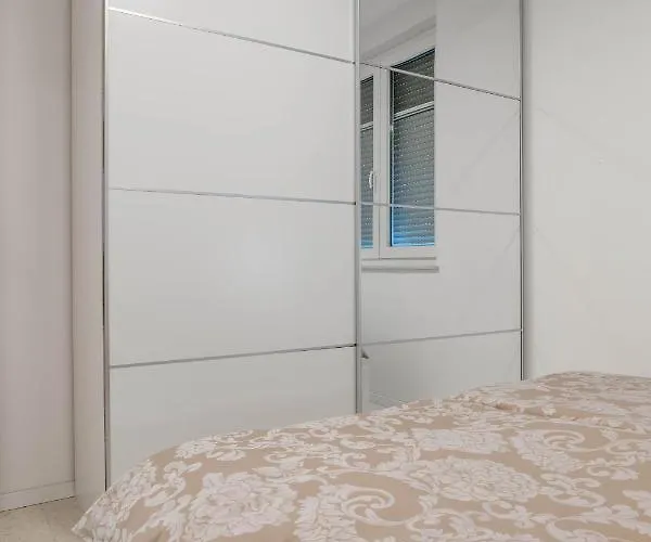 Apartment Dubravka *