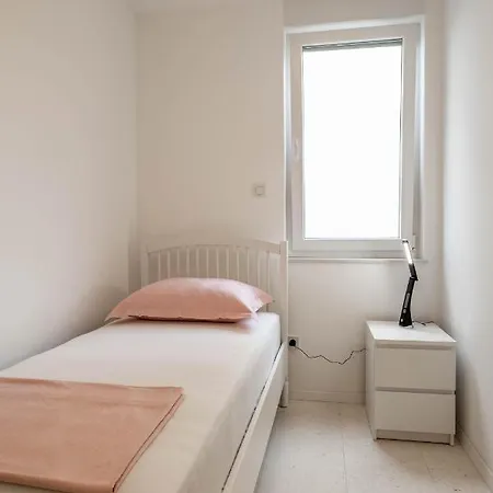 Apartment Dubravka Povljana